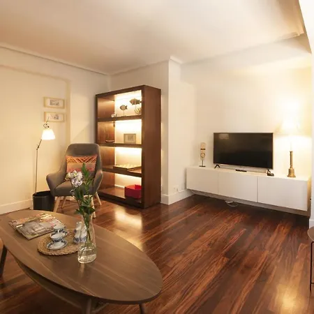 Aletxo's Apartment *
